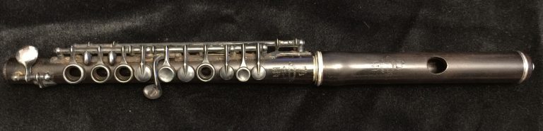 Vintage Piccolos: Hidden Gems or Dust Collectors? - The Flute Examiner
